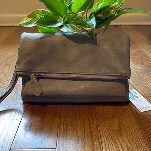 Urban Expressions Convertible Clutch/Crossbody